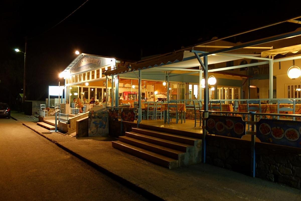 מילאטוס Socrates Apartmens & Restaurant מראה חיצוני תמונה