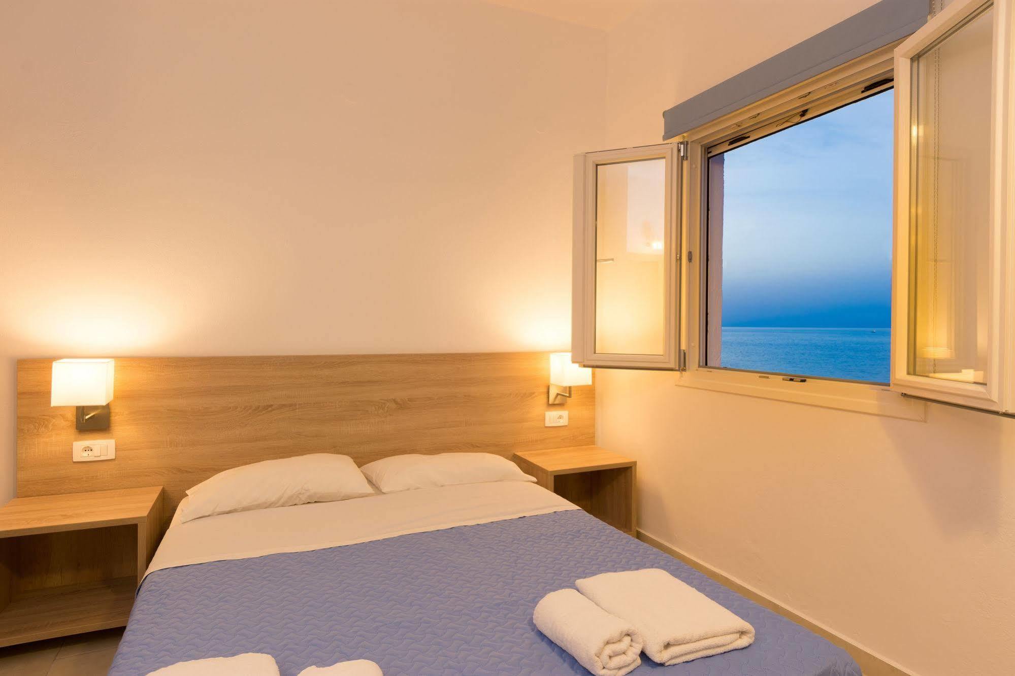 מילאטוס Socrates Apartmens & Restaurant מראה חיצוני תמונה