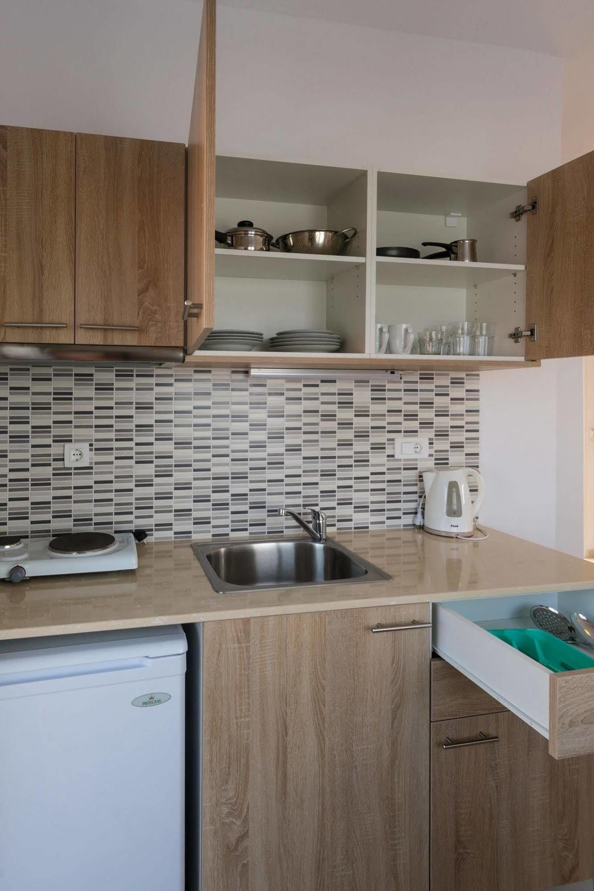 מילאטוס Socrates Apartmens & Restaurant מראה חיצוני תמונה
